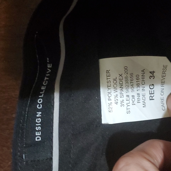 NWOT Men's Designer Collective Navy flat front, unhemmed dress slacks. - Picture 5 of 12